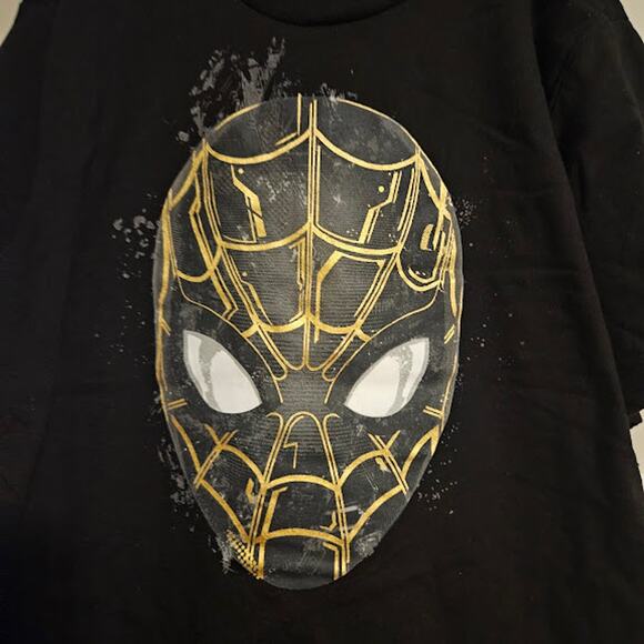 Marvel Size small (8) Spider man No way home gold mask graphic tshirt - Picture 2 of 4